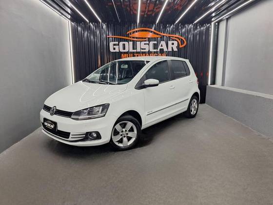 VOLKSWAGEN FOX 1.6 MSI HIGHLINE 16V FLEX 4P MANUAL VOLKSWAGEN FOX 1.6 MSI HIGHLINE 16V FLEX 4P MANUAL